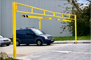 Double Leaf Height Barrier Heavy Duty Access Control Central Locking (W6-11M) Surface or Concrete Mount