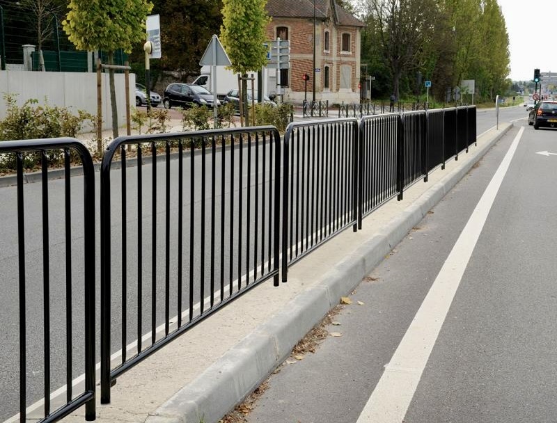 Pedestrian Guardrail Barriers
