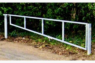 Single Leaf Swing Gate: (3-6m) Galv. Inc Locking Latch & Shroud Reliable, Durable and Secure