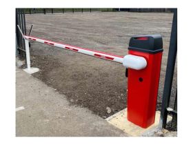 B614 Barrier with bolt down end rest