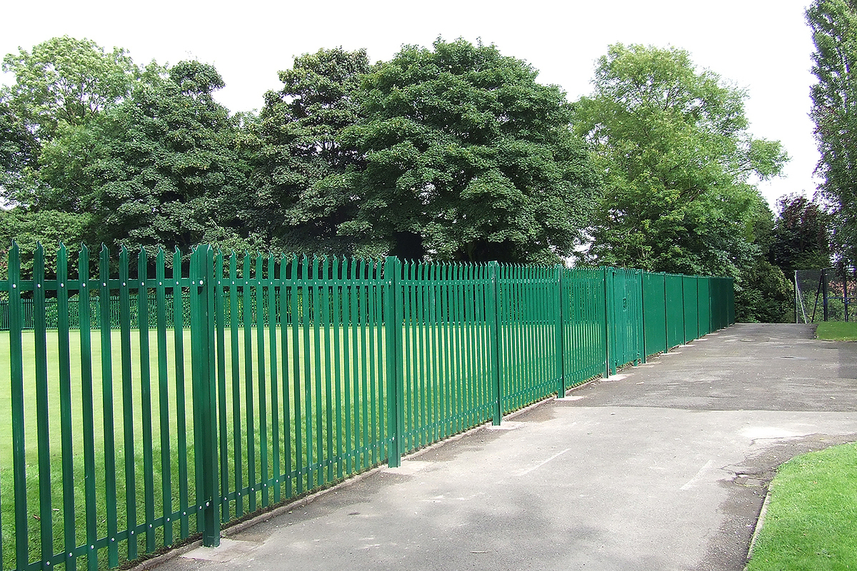 Palisade and V Guard Fencing