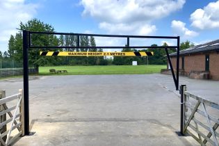 Height Restrictor Opening with Low-Level Locking 
